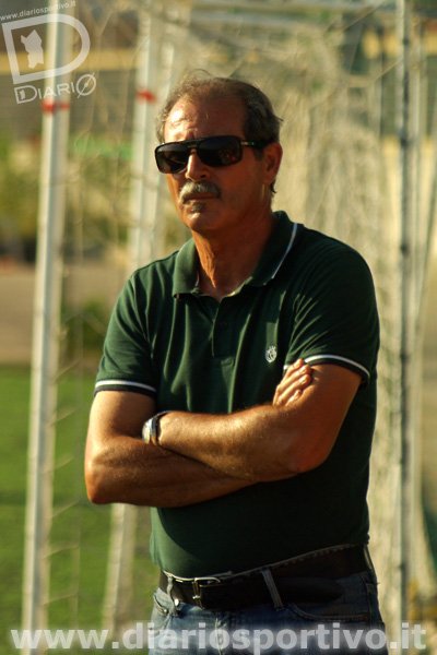 L'allenatore del Girasole Mariano Murino